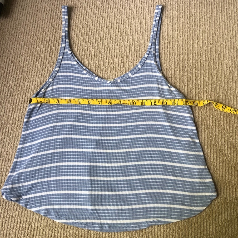 💥3/$10 Garage Striped Top - Picture 5 of 6